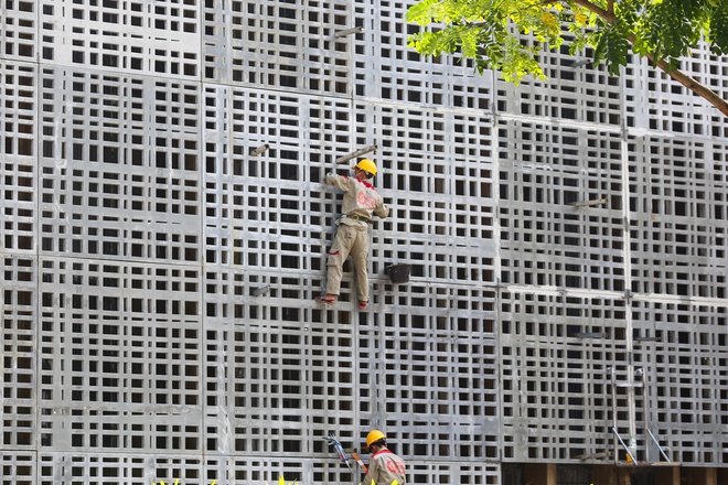 Tòa nhà Đốc lý 120 tuổi ở Đà Nẵng chưa tu bổ xong đã thành điểm check-in mới - Ảnh 7.