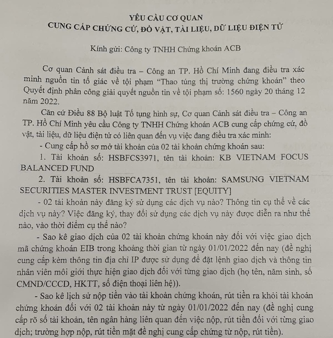 Công an TP HCM vào cuộc vụ nghi vấn thao túng giá cổ phiếu Eximbank - Ảnh 2. Công an TP HCM vào cuộc vụ nghi vấn thao túng giá cổ phiếu Eximbank - Ảnh 2.