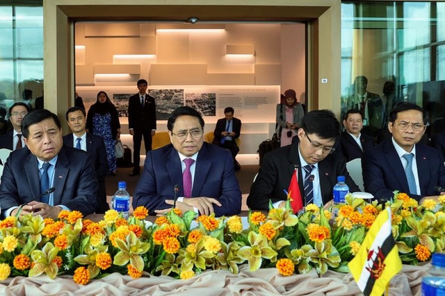 Thủ tướng thúc đẩy 3 lĩnh vực hợp tác với các doanh nghiệp Brunei - Ảnh 2.