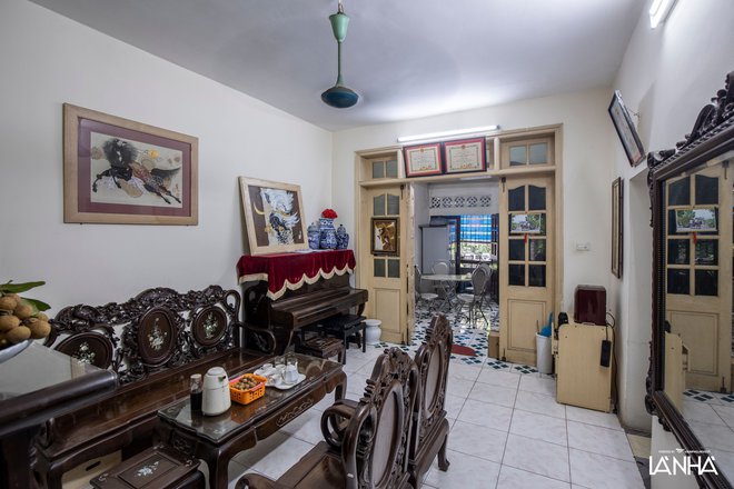  Bác gái 70 tuổi giấu chồng sửa nhà: Trước 30 phút bàn giao vẫn chưa hoàn thiện, căn nhà cải tạo hết 500 triệu ra sao? - Ảnh 2.