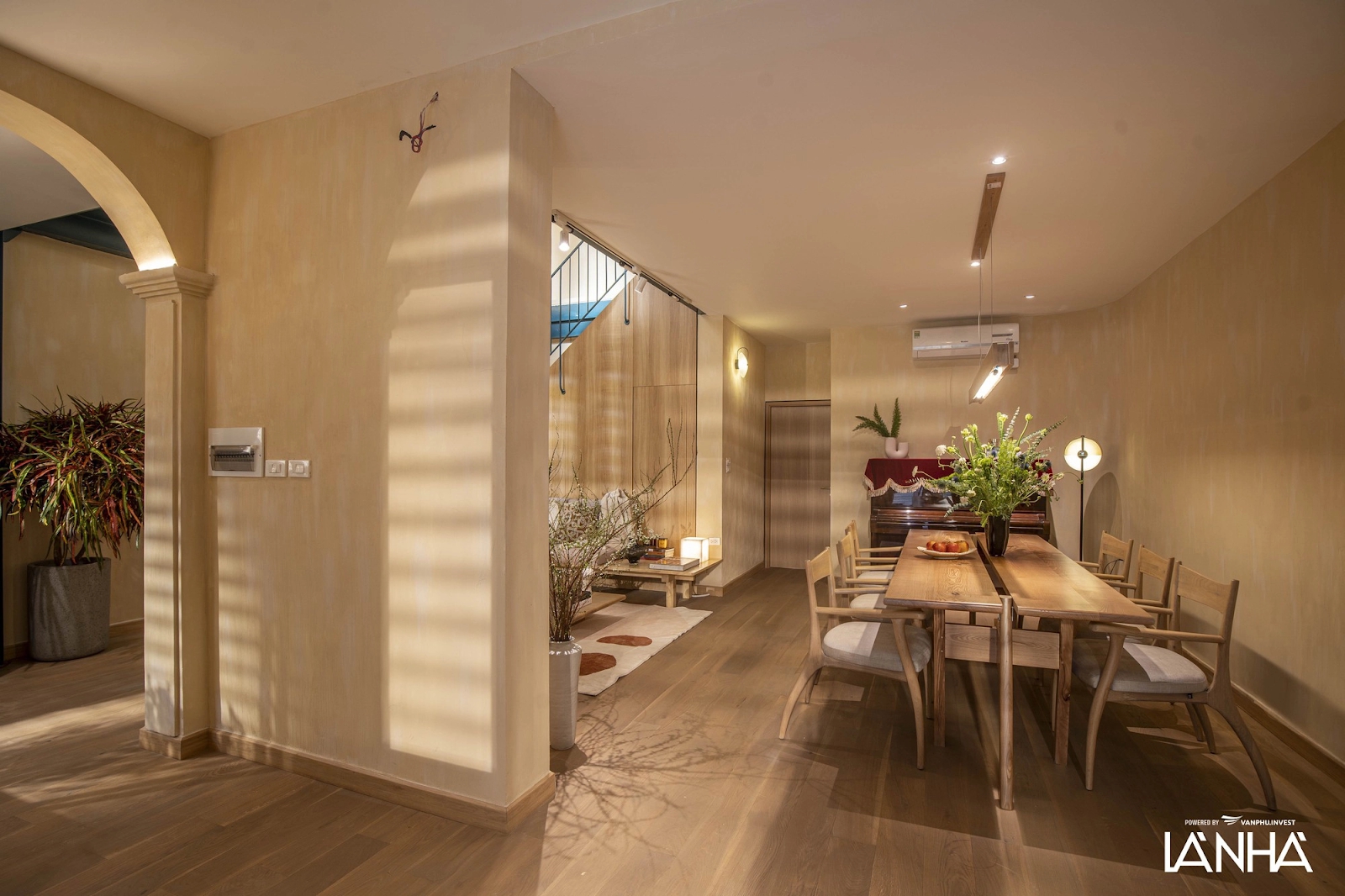 Nhà tập thể 30 năm tuổi “rũ bỏ” lớp rêu phong, khoác lên mình áo mới: Viết tiếp thông điệp về một tổ ấm vẹn nguyên, đầy ắp kỷ niệm - Ảnh 8.