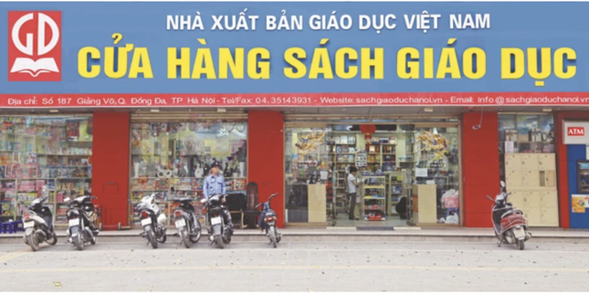 Vụ bắt cựu Chủ tịch NXB Giáo dục: Một số hợp đồng giấy in SGK chênh lệch hàng trăm tỷ - Ảnh 2.