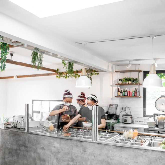 Điểm tên 5 khu chung cư cũ được mệnh danh là “thánh địa” ăn uống của TP.HCM - Ảnh 52.