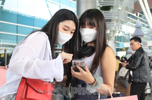 Nữ du khách Hàn Quốc đi xe công nghệ ở Đà Nẵng bị thu phí gấp 10 lần - Ảnh 1.