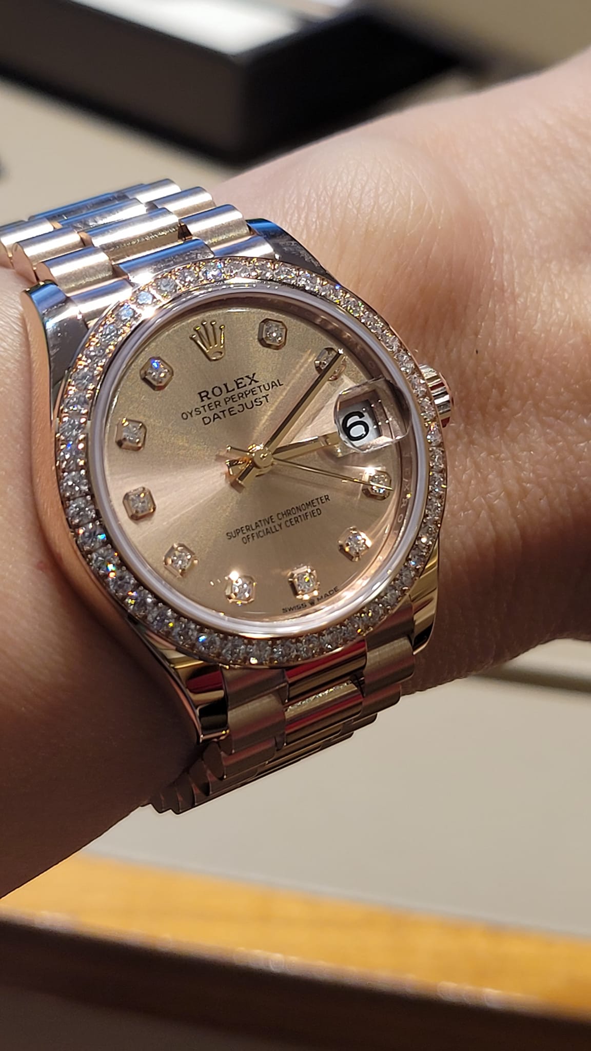  Choáng ngợp trước cơ ngơi khủng của Việt Hương khi quyết định về Việt Nam sinh sống: Biệt thự bề thế, sang như khách sạn 5 sao  - Ảnh 17.