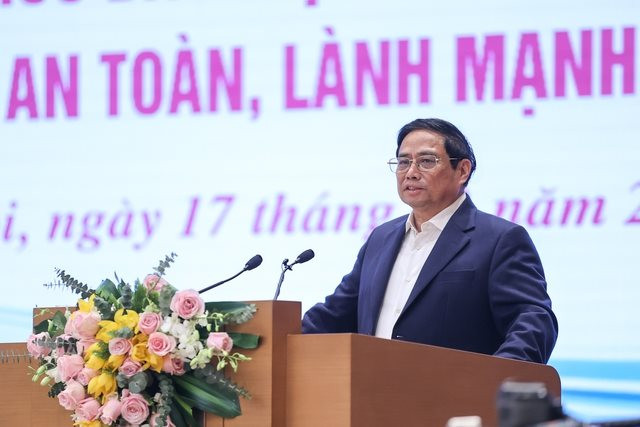 Thủ tướng Phạm Minh Chính: Phải tìm được điểm cân bằng cung cầu bất động sản - Ảnh 1.