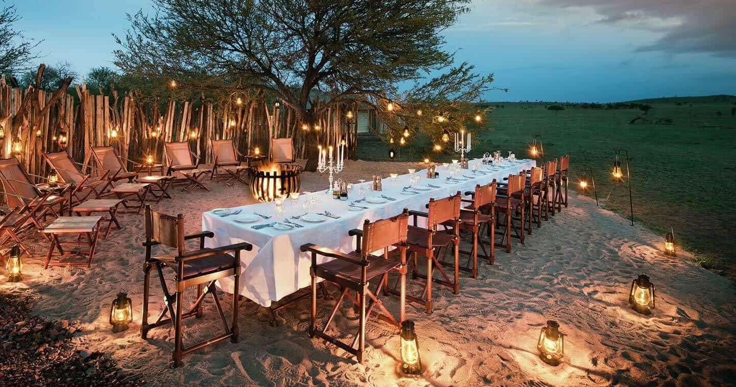  Những cách thể hiện tình yêu của nhóm 1% giàu nhất thế giới: Cầu hôn giữa không trung ở đỉnh núi Everest, cho nhẫn kim cương vào vỏ trai ở tận Madagascar  - Ảnh 6.