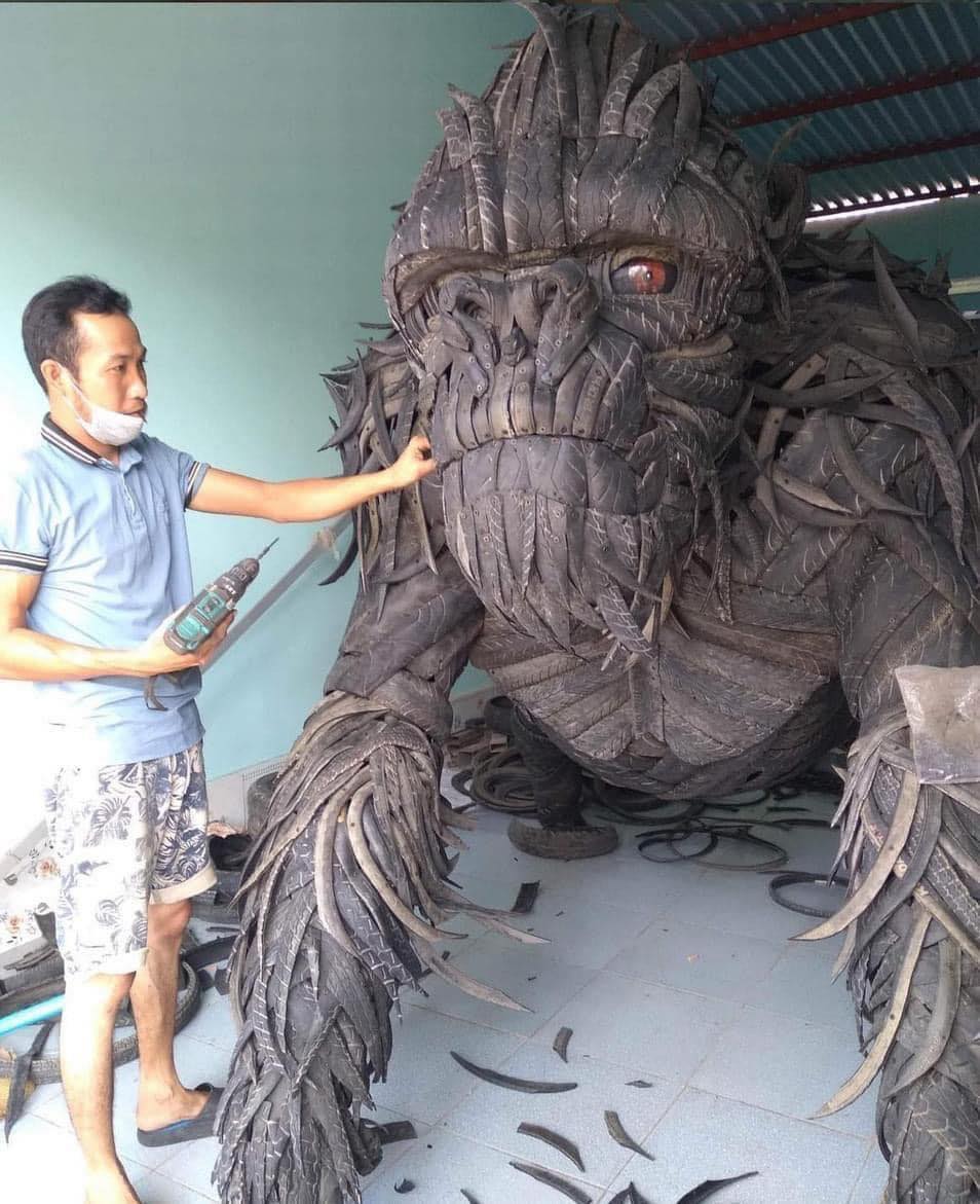 Gặp chủ nhân King Kong làm từ lốp xe đang gây bão MXH: Có lúc tự ngồi cắt lốp thấy rảnh thiệt - Ảnh 6.