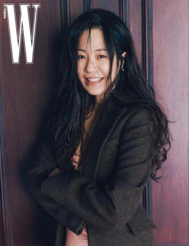 Cánh cổng hào môn không yên ả của các nàng dâu: Người phải dậy từ 4h sáng; người bị nhà chồng xem thường, chỉ nói tiếng Anh để cô lập - Ảnh 7. Cánh cổng hào môn không yên ả của các nàng dâu: Người phải dậy từ 4h sáng; người bị nhà chồng xem thường, chỉ nói tiếng Anh để cô lập - Ảnh 7.