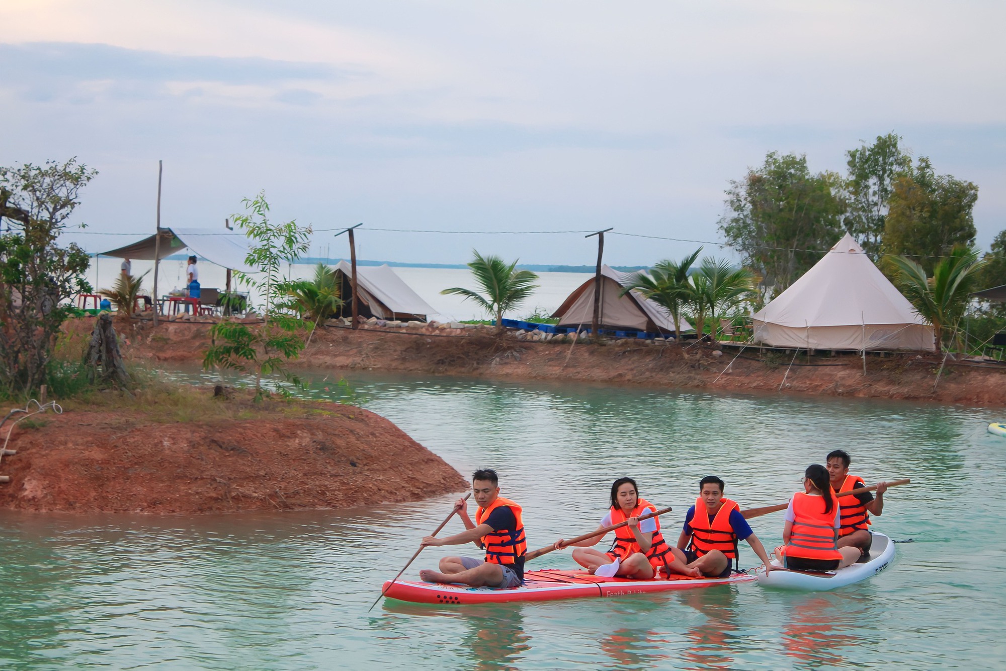 Không hổ danh nhiều thứ “độc lạ” tại Bình Dương, đến các khu tổ hợp vui chơi cũng đa dạng và cực xịn - Ảnh 35.
