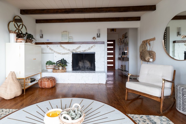 Chuyển về nhà nhỏ chỉ bằng nửa diện tích cũ, gia đình 4 người vẫn tạo nên cuộc sống thú vị - Ảnh 2. Chuyển về nhà nhỏ chỉ bằng nửa diện tích cũ, gia đình 4 người vẫn tạo nên cuộc sống thú vị - Ảnh 2.