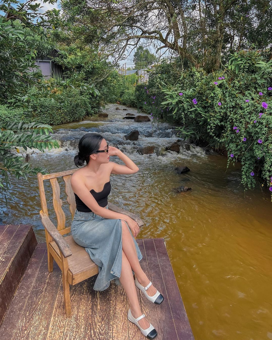 Các quán cà phê ở Bảo Lộc bắt đầu rộ lên: Cũng nằm giữa rừng núi, đầy góc sống ảo nhưng lại rất yên bình - Ảnh 11.