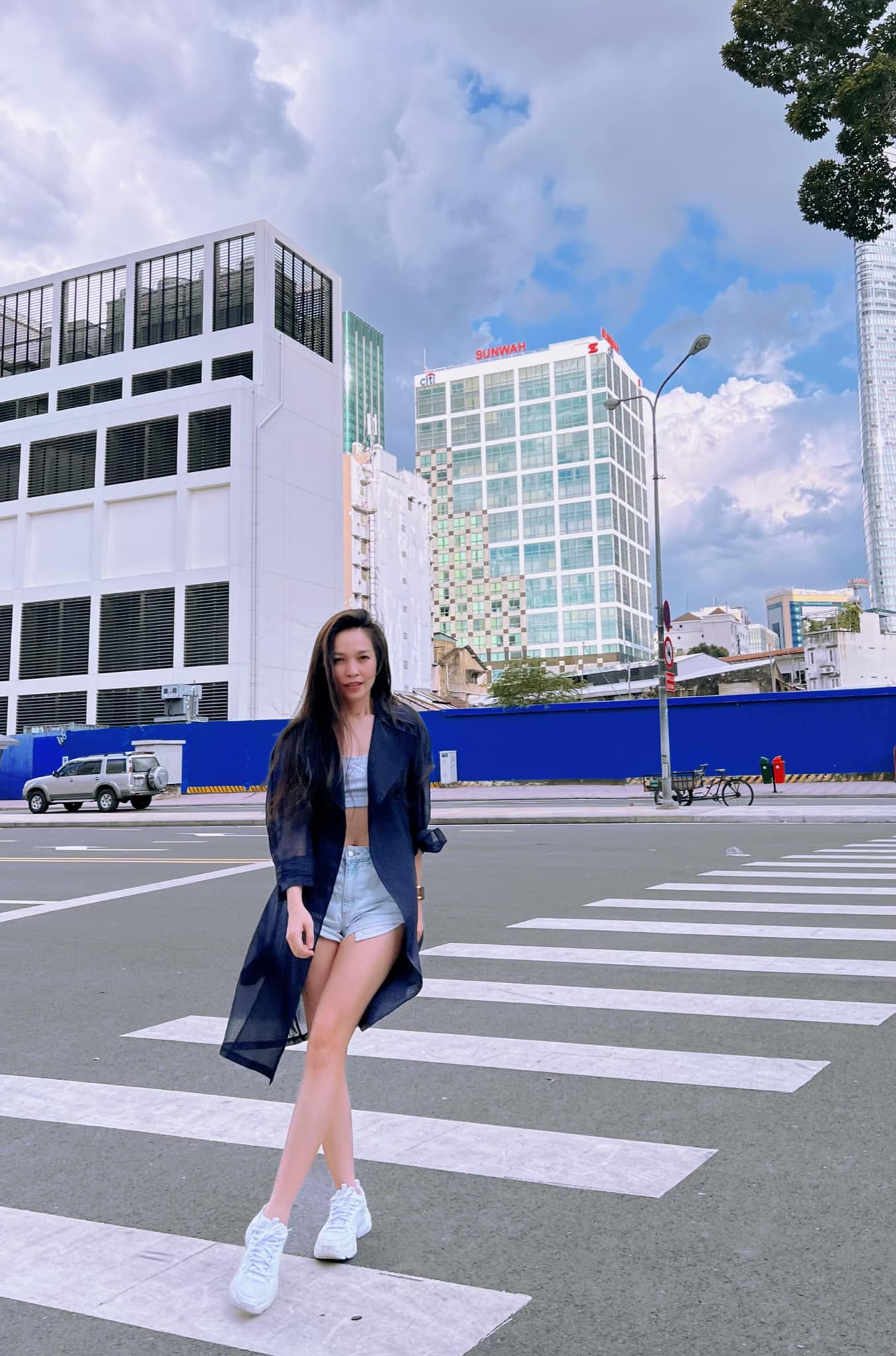 Hội ‘chị đẹp Vbiz’ trên 40 mà body khiến gái đôi mươi cũng ao ước: Lệ Quyên siêu vòng 3, một siêu mẫu khiến nhiều người ngỡ là gái đôi mươi - Ảnh 3.