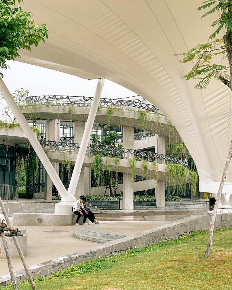 Không hổ danh nhiều thứ “độc lạ” tại Bình Dương, đến các khu tổ hợp vui chơi cũng đa dạng và cực xịn - Ảnh 19.