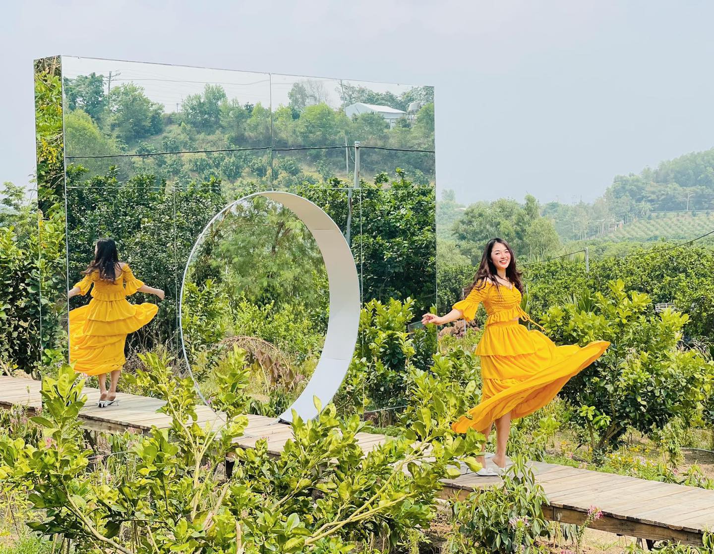 Không hổ danh nhiều thứ “độc lạ” tại Bình Dương, đến các khu tổ hợp vui chơi cũng đa dạng và cực xịn - Ảnh 11.