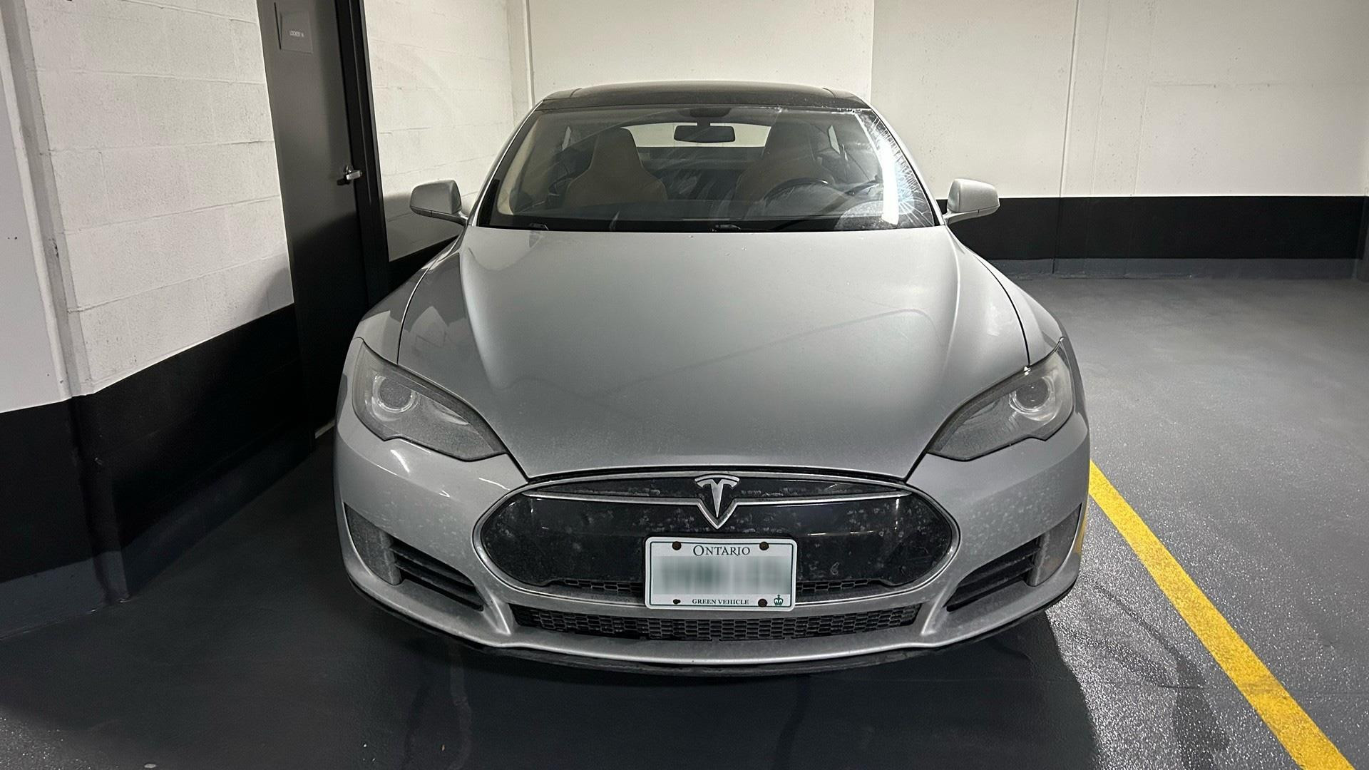 Lỗi phanh yêu tinh của xe cộ năng lượng điện Tesla khiến cho nhiều người đâm đơn khiếu nại  BlogAnChoi