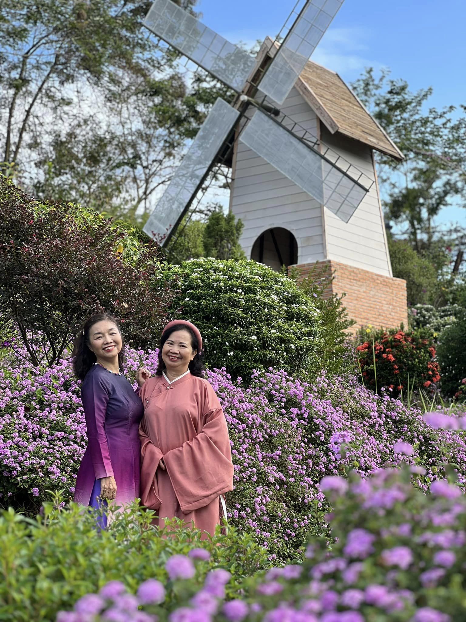 Không hổ danh nhiều thứ “độc lạ” tại Bình Dương, đến các khu tổ hợp vui chơi cũng đa dạng và cực xịn - Ảnh 5.