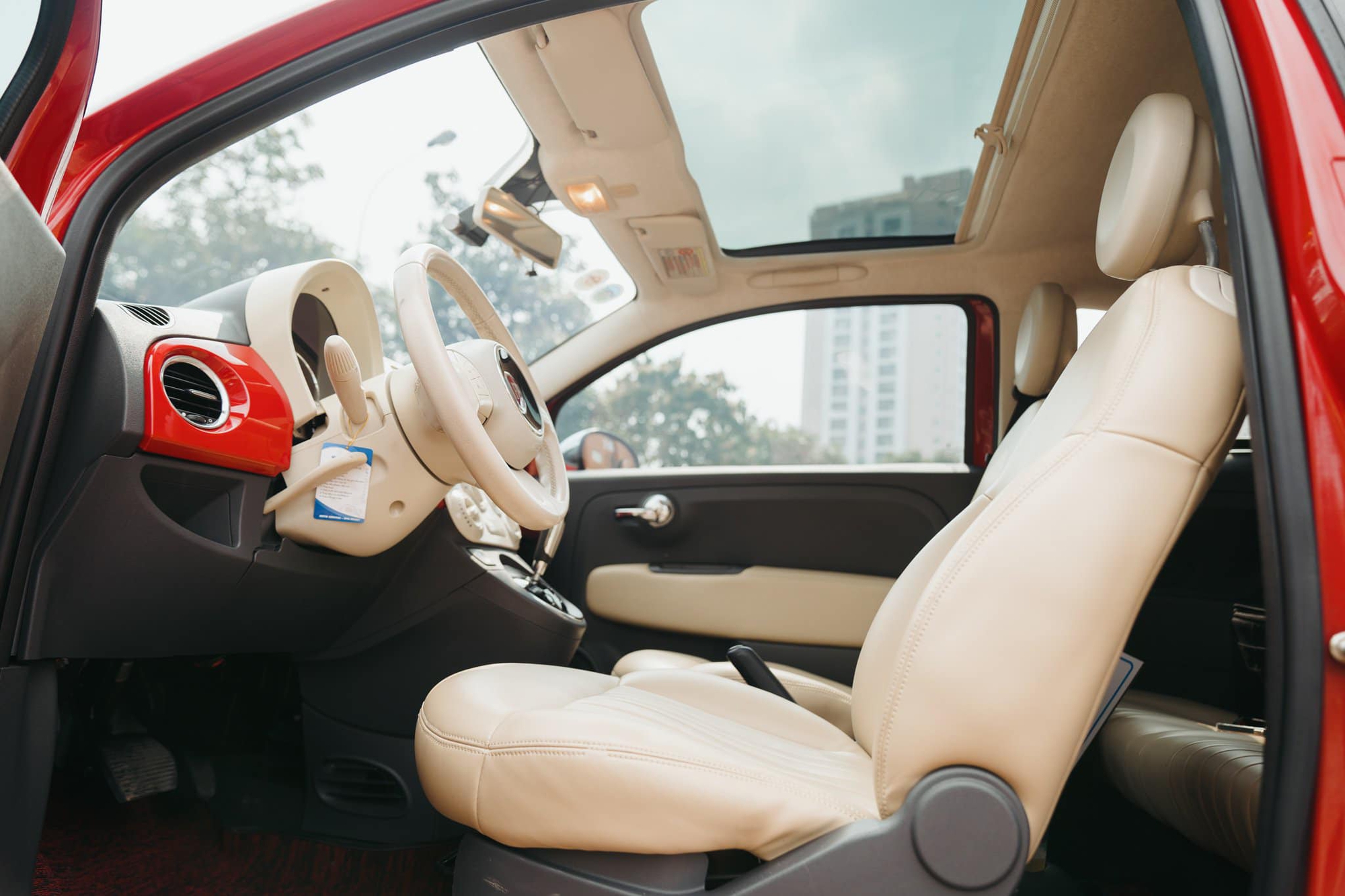 Fiat 500 giá 400 triệu đồng: Người bán đặt tên ông hoàng giữ giá, người mua chỉ lo hỏng vặt - Ảnh 5.