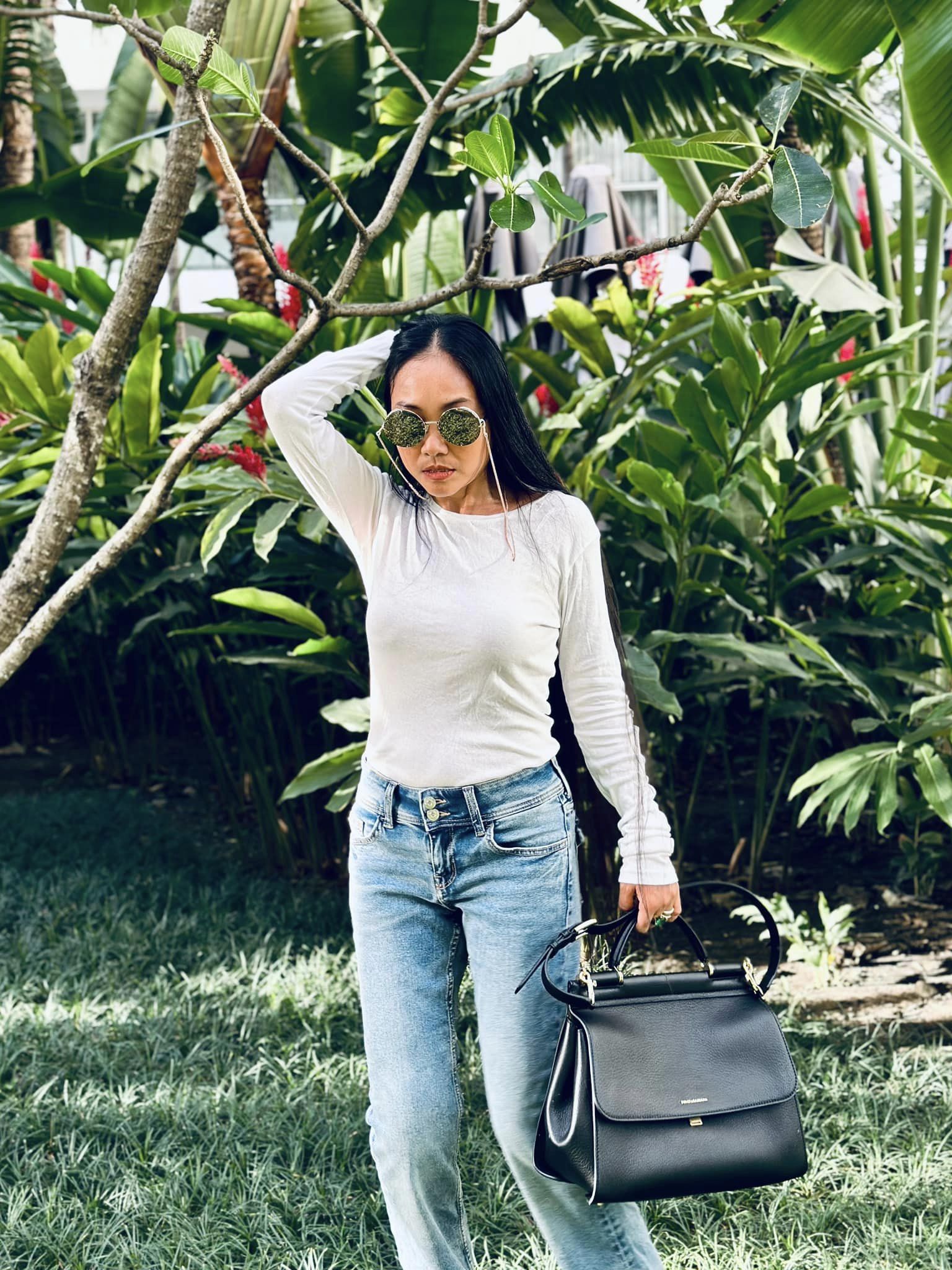 Hội ‘chị đẹp Vbiz’ trên 40 mà body khiến gái đôi mươi cũng ao ước: Lệ Quyên siêu vòng 3, một siêu mẫu khiến nhiều người ngỡ là gái đôi mươi - Ảnh 8.