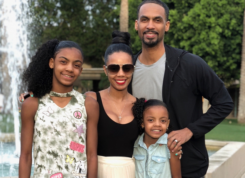 Bỏ việc lương cao, cô gái 30 tuổi khởi nghiệp với 1 dòng sản phẩm đã thành triệu phú nhờ lời khuyên: Thành công cũng chỉ là đi thuê, không thuộc về ai mãi mãi - Ảnh 3. Bỏ việc lương cao, cô gái 30 tuổi khởi nghiệp với 1 dòng sản phẩm đã thành triệu phú nhờ lời khuyên: Thành công cũng chỉ là đi thuê, không thuộc về ai mãi mãi - Ảnh 3.