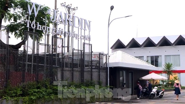 Hải Phòng: Doanh nghiệp hô biến 7.500m2 đất sản xuất thành trung tâm tiệc cưới - Ảnh 2. Hải Phòng: Doanh nghiệp hô biến 7.500m2 đất sản xuất thành trung tâm tiệc cưới - Ảnh 2.