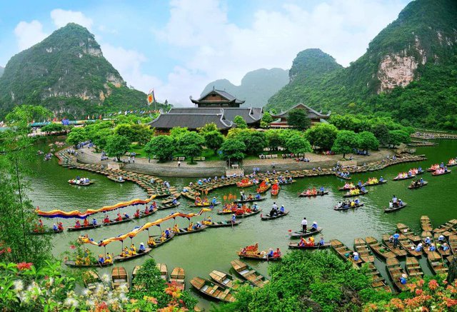 5 beautiful places in Vietnam in spring: Pack your bags and go so you don't miss out!  - Photo 3.