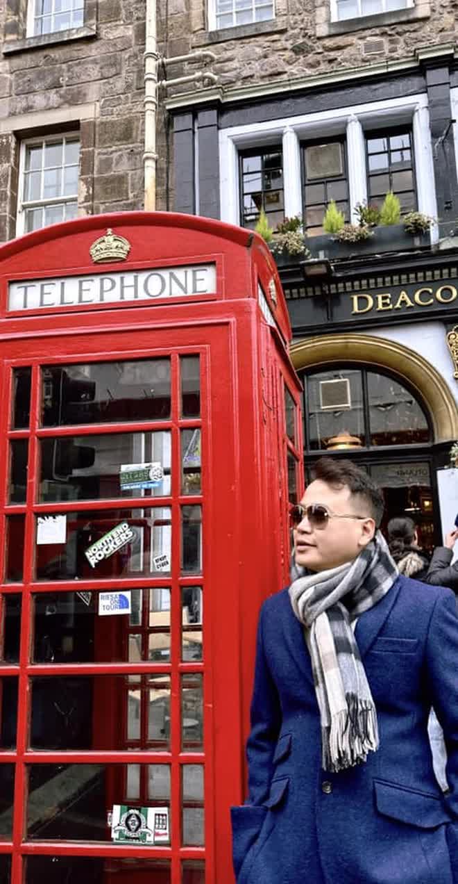 Style của Phương Oanh - Shark Bình tại trời Tây khiến netizen thở dài vì sến cả đôi, nhìn như đang nắm tay nhau bước lùi về quá khứ - Ảnh 10.