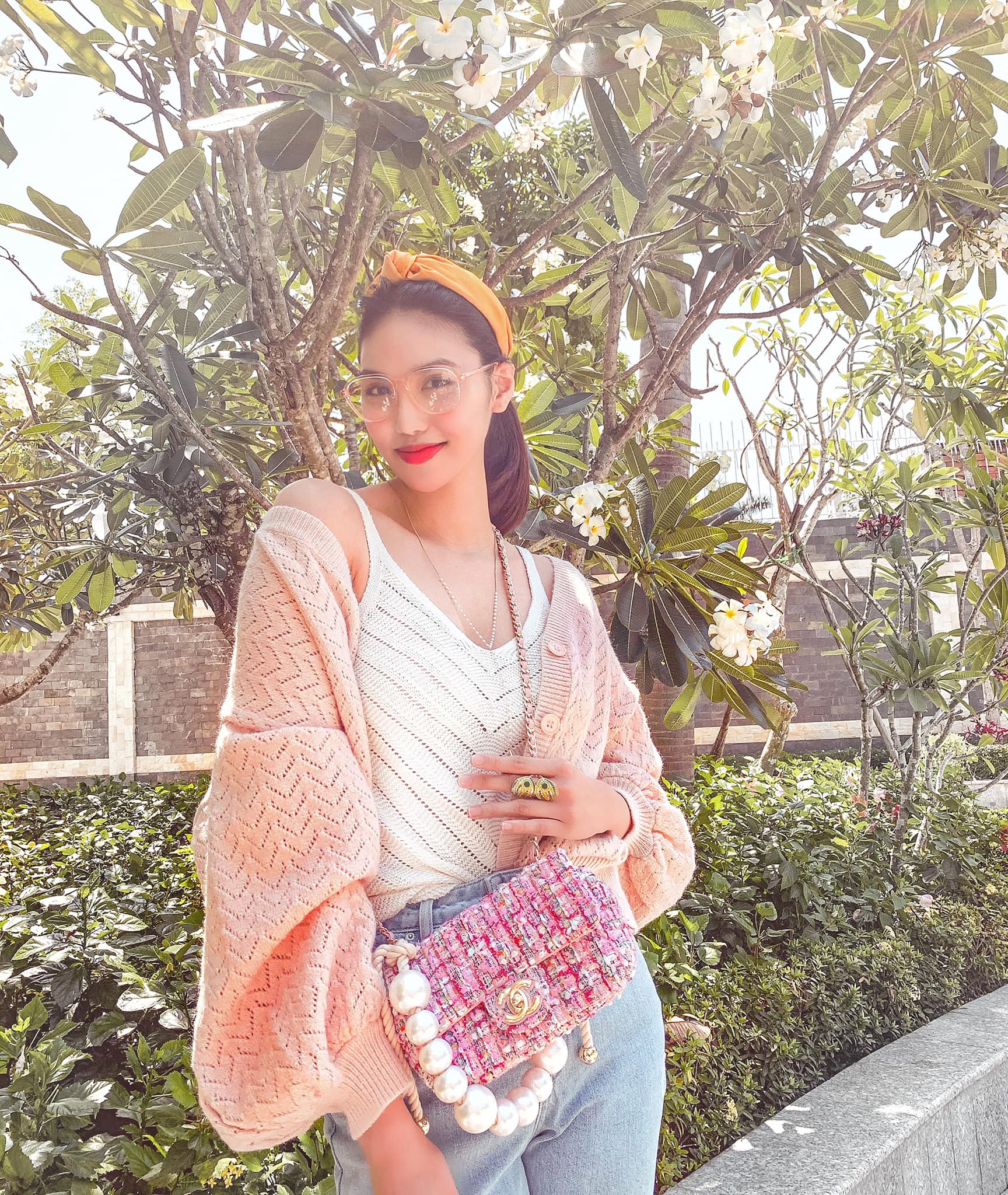 Dinh thự dát vàng chưa là tất cả, vợ chồng Lan Khuê giàu cỡ nào? - Ảnh 7.