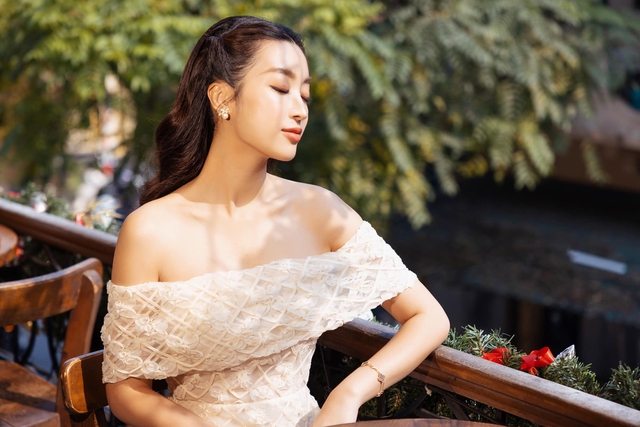 Mỹ nhân Việt duy nhất thắng giải Hoa hậu Nhân ái của Miss World: Nhan sắc thăng hạng, cuộc sống hậu kết hôn ra sao? - Ảnh 12.