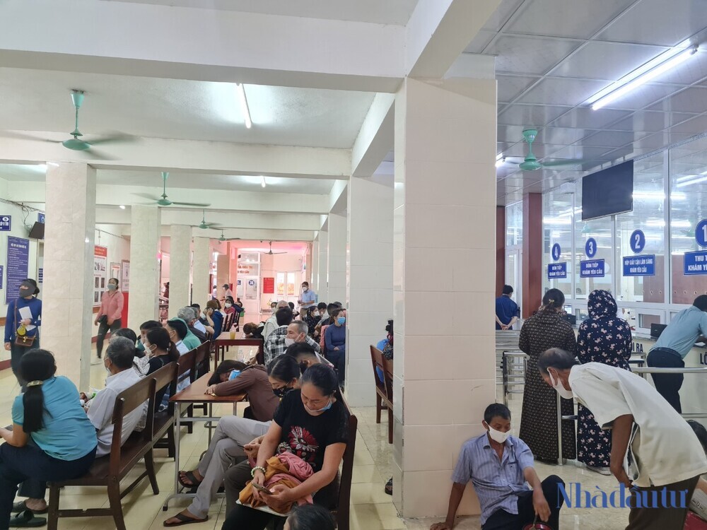 Hà Tĩnh nói gì về tỷ lệ vi phạm 100% gói thầu vật tư y tế? - Ảnh 1.