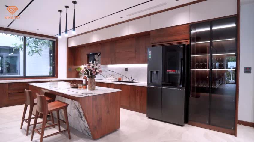 Khám phá biệt thự 80 tỷ rộng gần 600m2 tại Ecopark, con trai mua báo hiếu mẹ già - Ảnh 5.