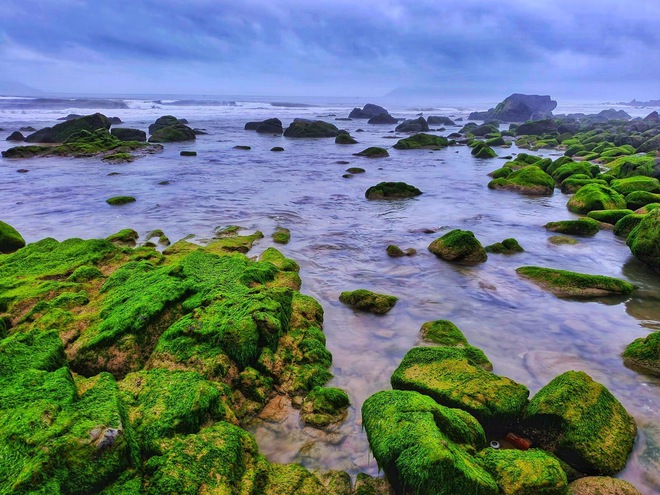 Chi Pu đăng ảnh check-in sang chảnh ở thiên đường Bali nhưng dân tình lại ngỡ Việt Nam chỉ vì một chi tiết này - Ảnh 8.