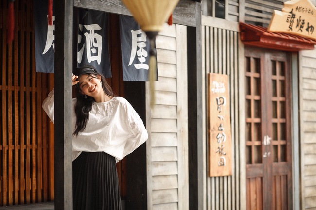 Giới trẻ hiện nay học 2-3 thứ tiếng cùng lúc, kiếm chục triệu/tháng nhàn tênh nhờ giỏi ngoại ngữ dù chưa ra trường - Ảnh 3. Giới trẻ hiện nay học 2-3 thứ tiếng cùng lúc, kiếm chục triệu/tháng nhàn tênh nhờ giỏi ngoại ngữ dù chưa ra trường - Ảnh 3.