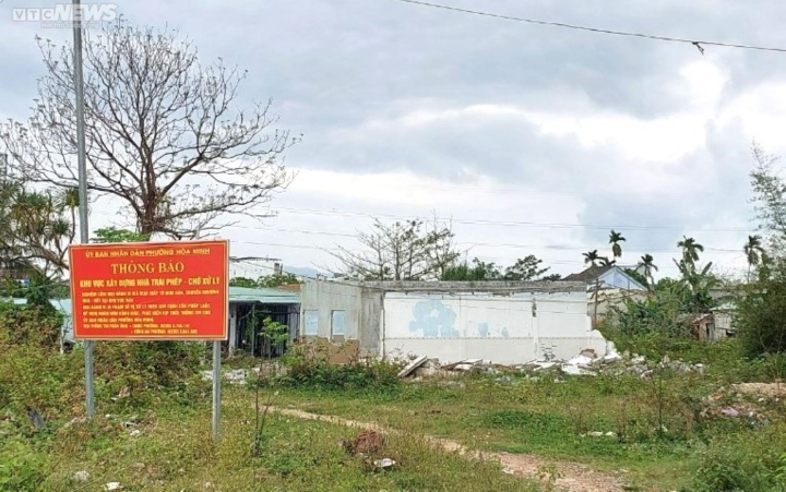 Lo trắng tay vì mua nhà xây trái phép ở Đà Nẵng: Nhiều người được trả lại tiền - Ảnh 3.