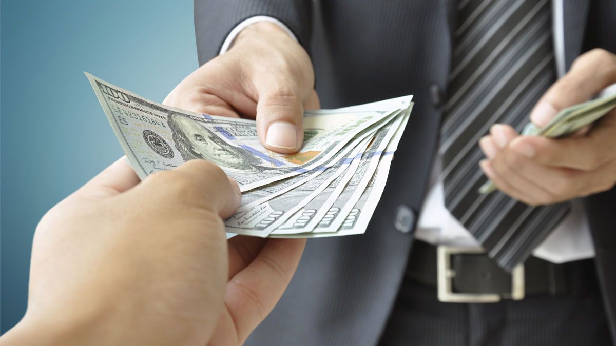 6 nguyên tắc của huyền thoại đầu tư từng nhân tài sản lên gấp 18.000 lần: Sử dụng đòn bẩy khôn ngoan, quan trọng nhất là nhảy vào lĩnh vực ít ai chú ý - Ảnh 2.