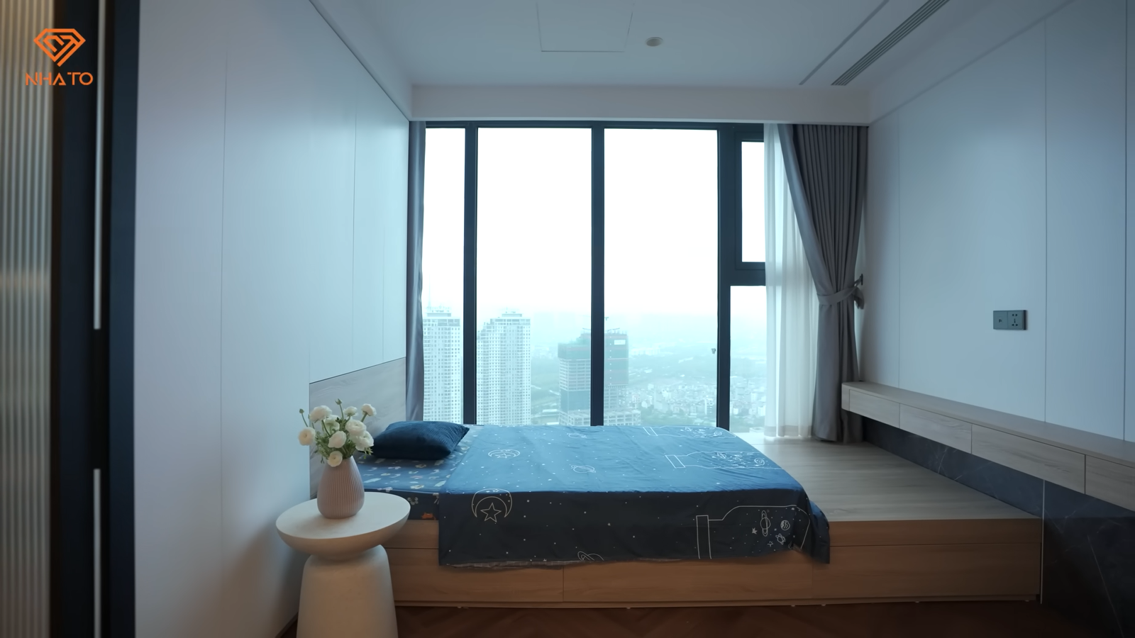 Đột nhập căn hộ đập thông rộng gần 250 m2, phòng ngủ của giúp việc xịn xò đến mức BLV Tạ Biên Cương cũng muốn ứng tuyển - Ảnh 9. Đột nhập căn hộ đập thông rộng gần 250 m2, phòng ngủ của giúp việc xịn xò đến mức BLV Tạ Biên Cương cũng muốn ứng tuyển - Ảnh 9.