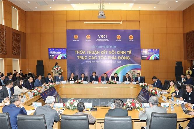 Thỏa thuận kết nối kinh tế trục cao tốc phía Đông - Ảnh 1. Thỏa thuận kết nối kinh tế trục cao tốc phía Đông - Ảnh 1.