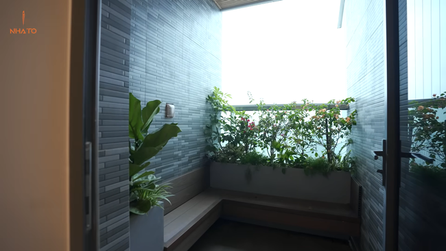 Đột nhập căn hộ đập thông rộng gần 250 m2, phòng ngủ của giúp việc xịn xò đến mức BLV Tạ Biên Cương cũng muốn ứng tuyển - Ảnh 17. Đột nhập căn hộ đập thông rộng gần 250 m2, phòng ngủ của giúp việc xịn xò đến mức BLV Tạ Biên Cương cũng muốn ứng tuyển - Ảnh 17.