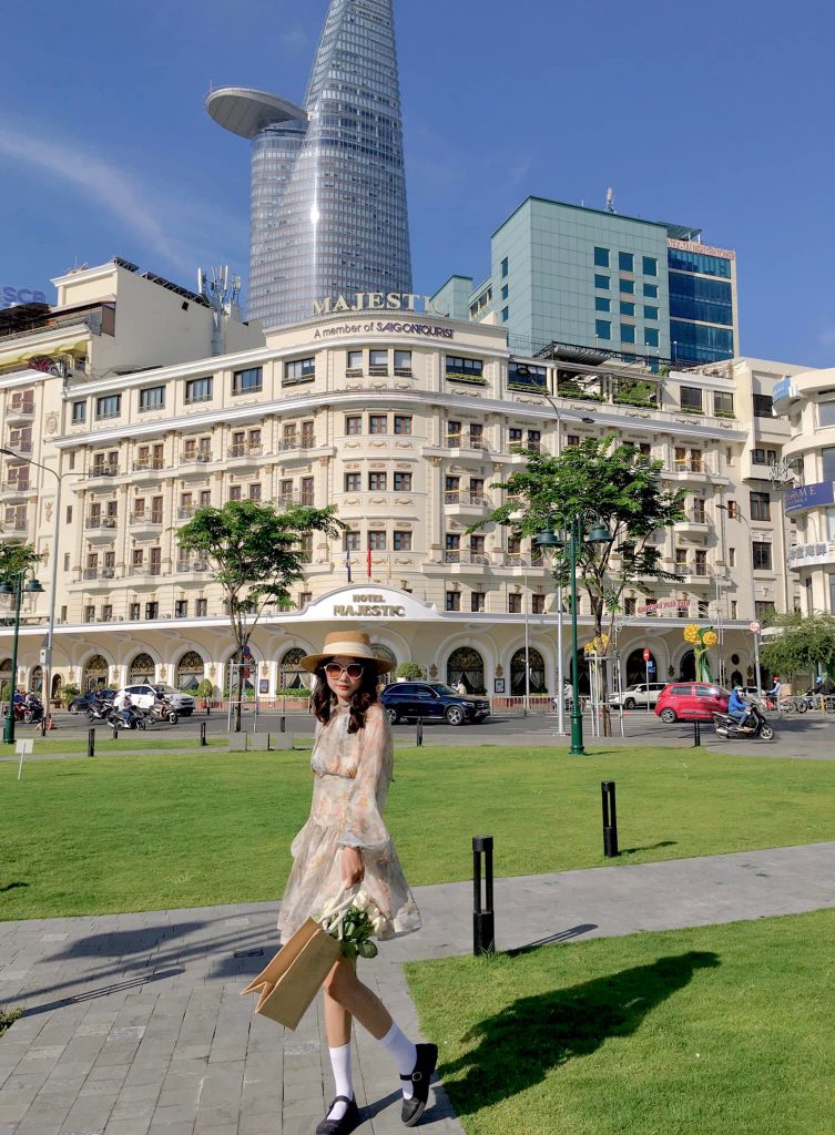 Điểm qua các nơi từ bình dân đến sang chảnh lý tưởng để ngắm cảnh bên sông tại bến Bạch Đằng - thú thư giãn rầm rộ quay trở lại - Ảnh 2.