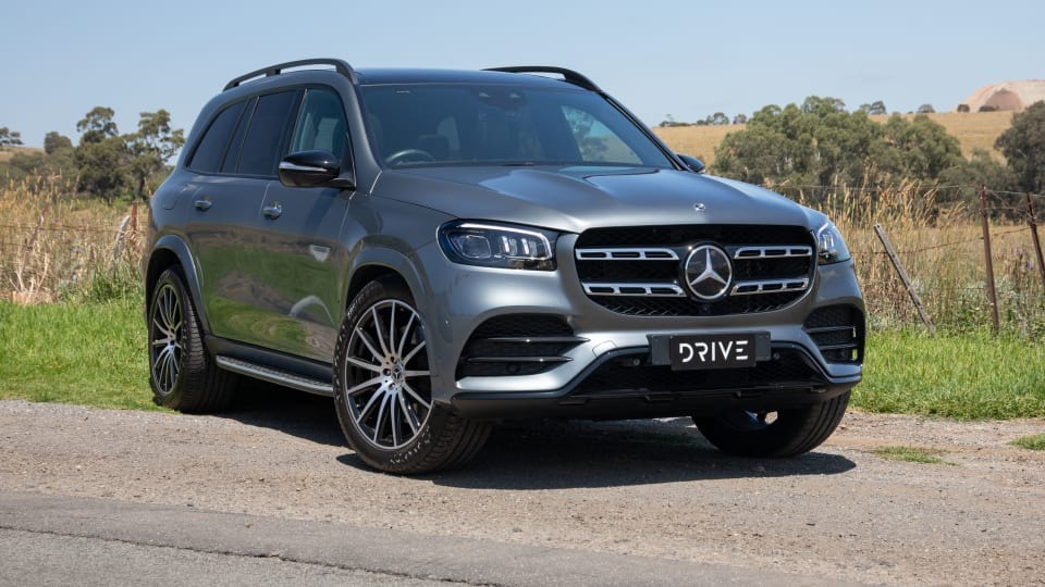 Mercedes-Benz GLS 2023 lộ thiết kế: Là xe Mẹc nhưng rất... Land Cruiser - Ảnh 3. Mercedes-Benz GLS 2023 lộ thiết kế: Là xe Mẹc nhưng rất... Land Cruiser - Ảnh 3.