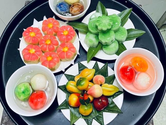 Mâm cỗ ngọt cúng rằm tháng Giêng đắt khách, chậm chân là hết - Ảnh 9.