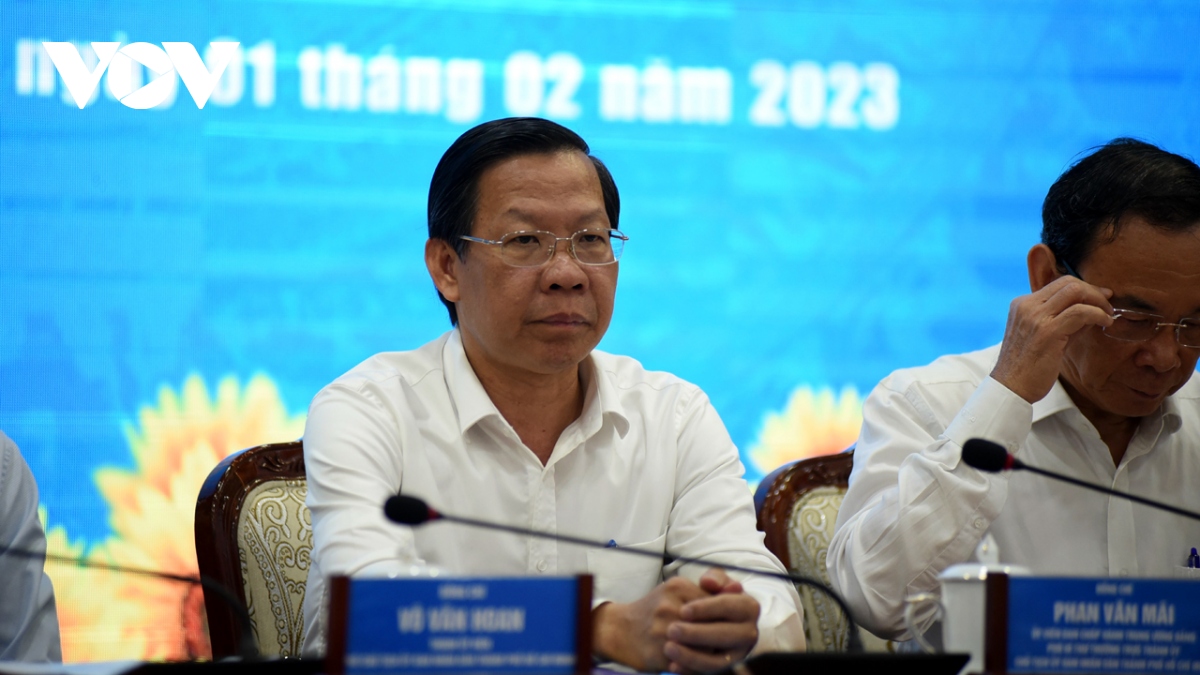 Chủ tịch UBND TP.HCM Phan Văn Mãi tự hạ bậc thi đua vì TP giải ngân đầu tư công thấp - Ảnh 1. Chủ tịch UBND TP.HCM Phan Văn Mãi tự hạ bậc thi đua vì TP giải ngân đầu tư công thấp - Ảnh 1.