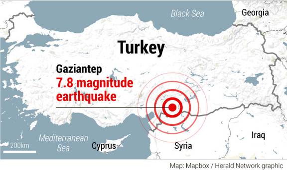 Thổ Nhĩ Kỳ kêu gọi cứu trợ khẩn cấp từ NATO - Ảnh 1.