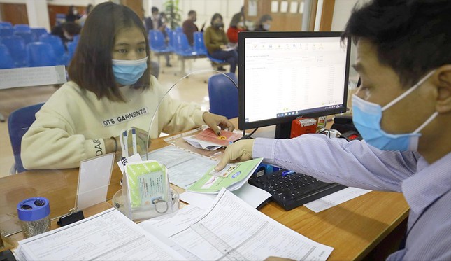 Đề xuất quy định lại về Quỹ Bảo hiểm thất nghiệp: Giúp lao động ứng phó cú sốc? - Ảnh 1.