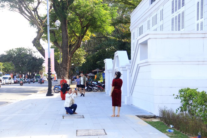 Bảo tàng 500 tỷ bên sông Hàn thành điểm check-in mới níu chân giới trẻ và du khách - Ảnh 10.