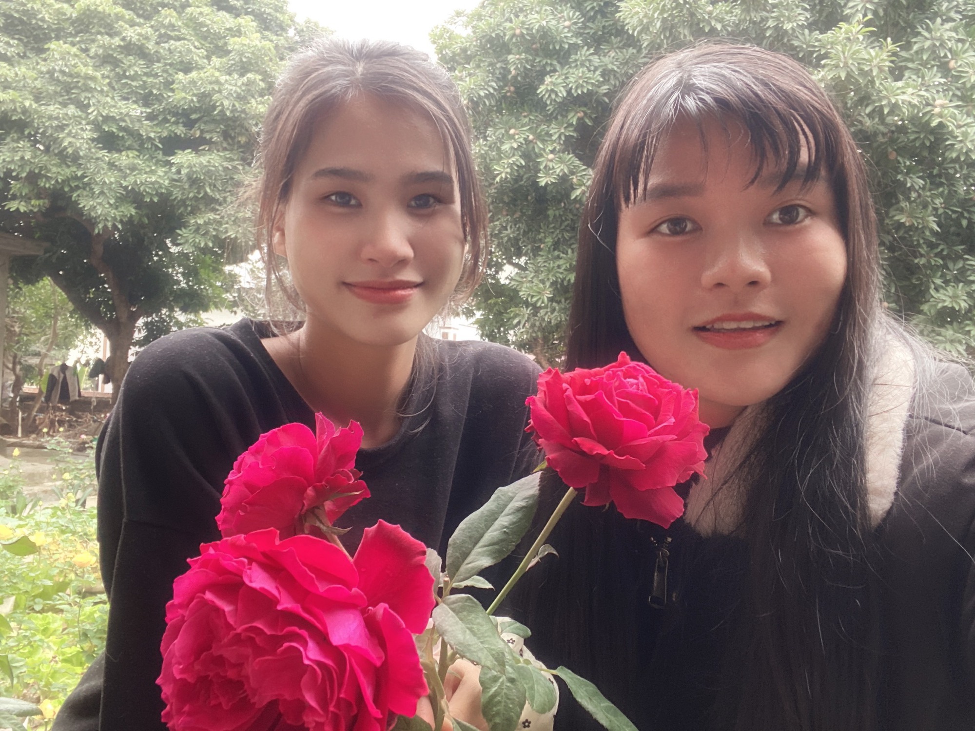 Cải tạo mảnh sân trước nhà, mẹ đảm trồng vườn rau sạch, nhìn là thấy bình yên - Ảnh 13.