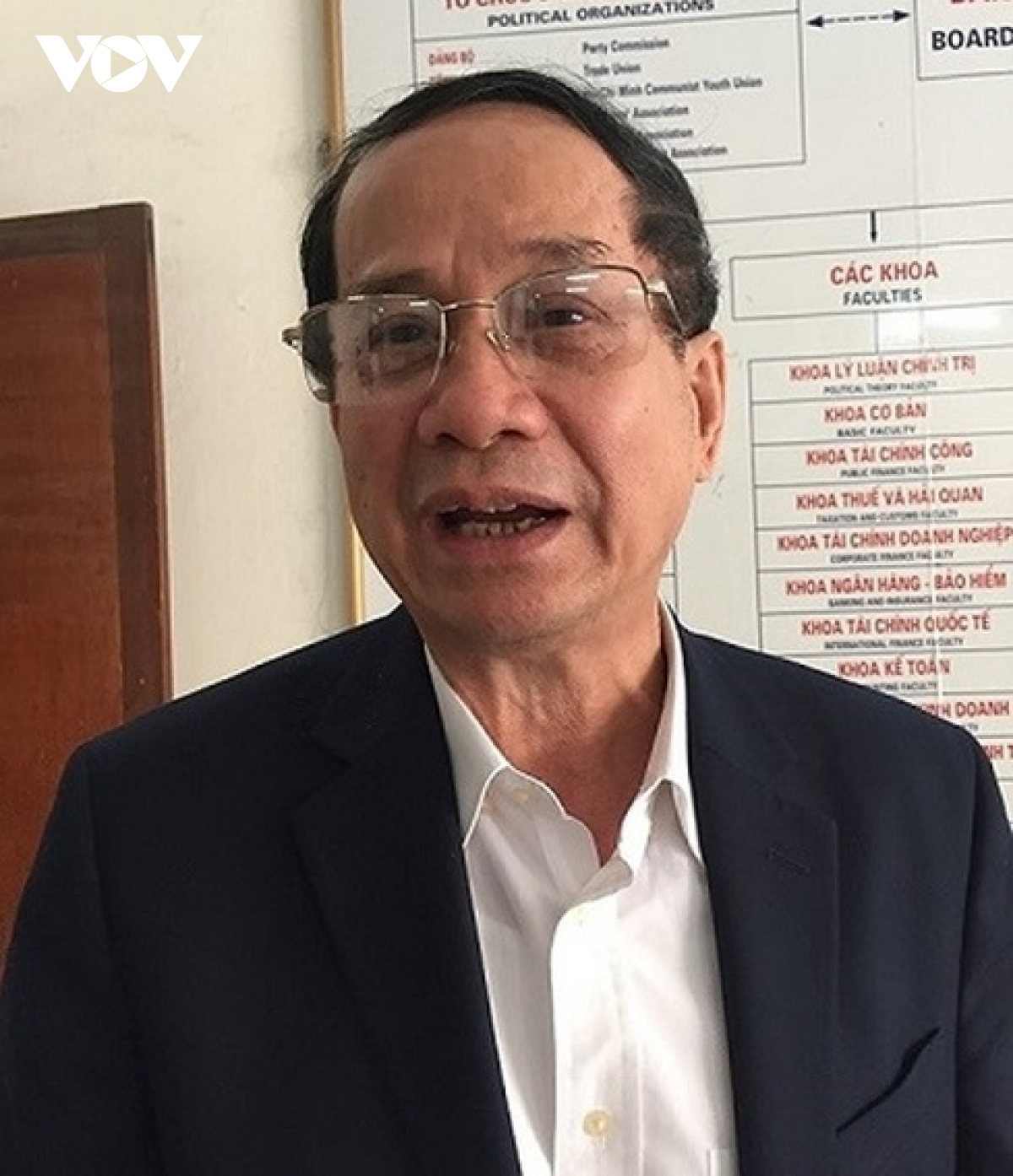 DN FDI hưởng nhiều ưu đãi nhưng liên tục báo lỗ, nộp ngân sách thua xa DN nội - Ảnh 2. DN FDI hưởng nhiều ưu đãi nhưng liên tục báo lỗ, nộp ngân sách thua xa DN nội - Ảnh 2.