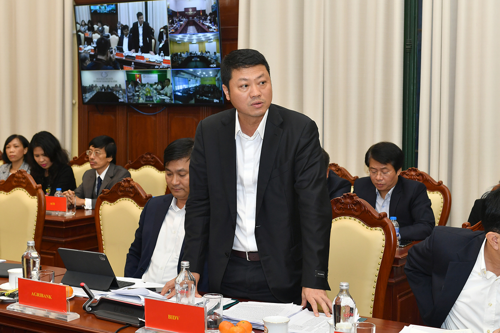 Big 4 ngân hàng sẽ đối thoại với doanh nghiệp bất động sản để tháo gỡ khó khăn, vướng mắc cho từng dự án - Ảnh 1. Big 4 ngân hàng sẽ đối thoại với doanh nghiệp bất động sản để tháo gỡ khó khăn, vướng mắc cho từng dự án - Ảnh 1.