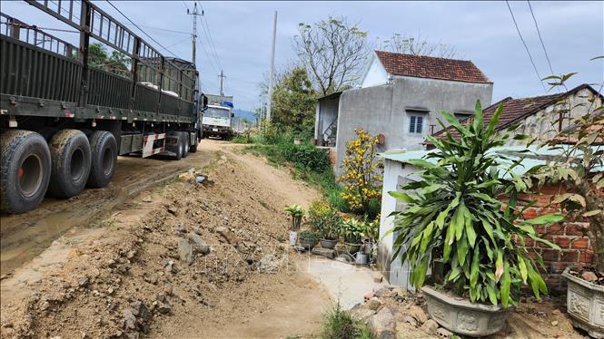 Giải quyết những bất cập trong nâng cấp Quốc lộ 19, đoạn qua Bình Định - Ảnh 1. Giải quyết những bất cập trong nâng cấp Quốc lộ 19, đoạn qua Bình Định - Ảnh 1.