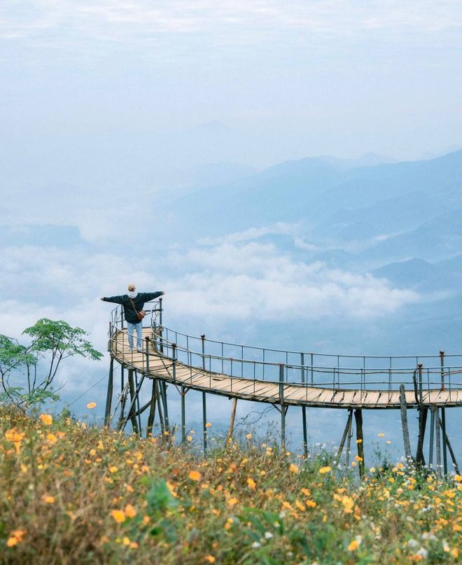 Travel blogger bóc mẽ sự thật đằng sau những thước phim sống ảo trên mạng, cảm giác chỉ có ai đi du lịch một mình mới hiểu - Ảnh 3.